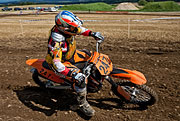 080823_1503_27412_5D