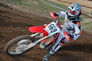 090822_1641_1696_1D